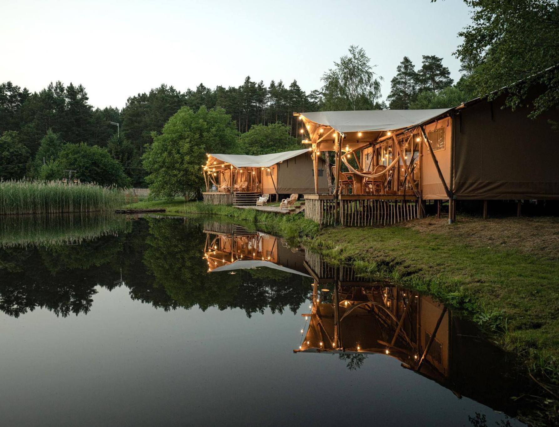 Urzeka Hotel Drzewce  Exterior foto